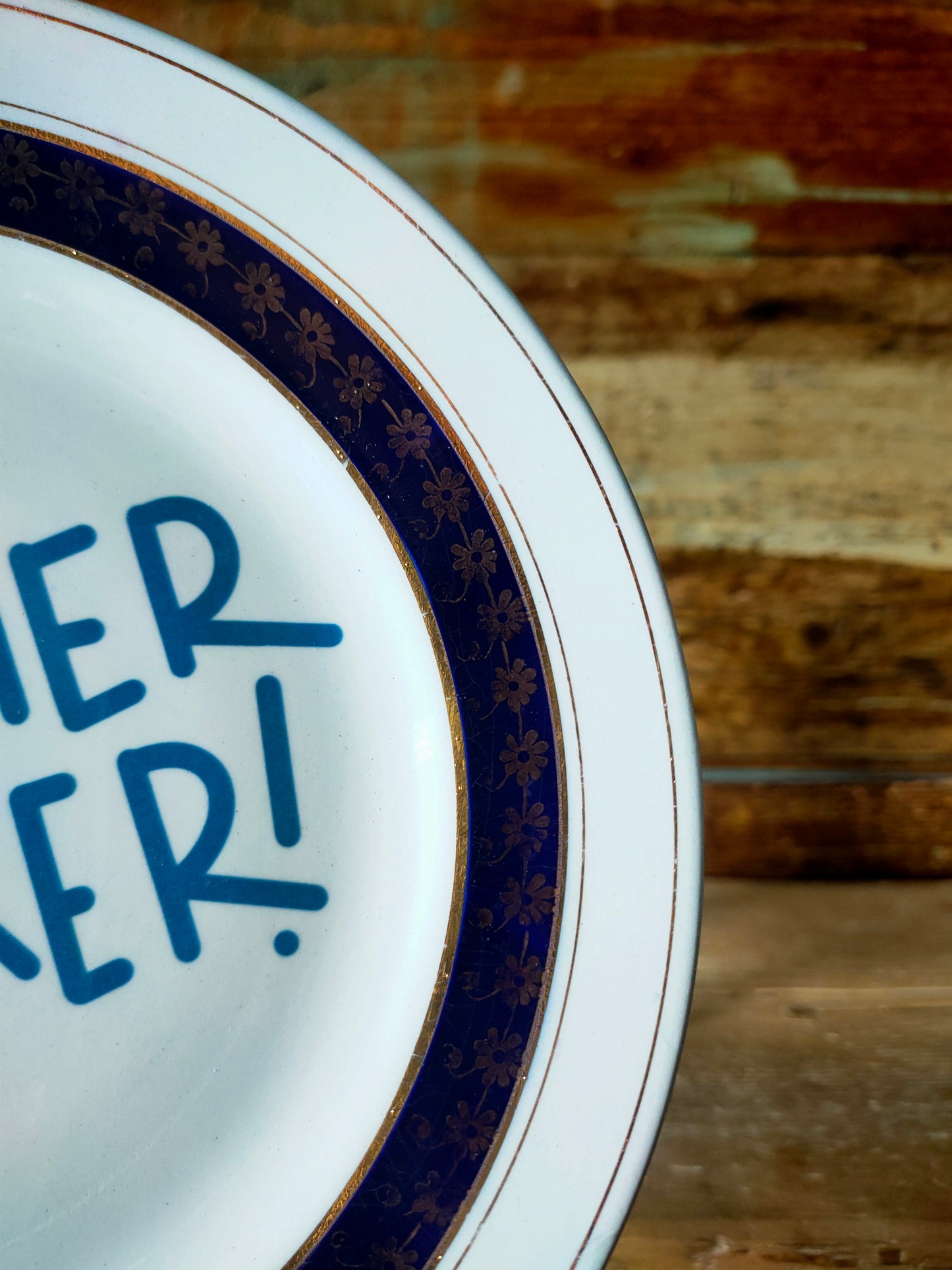 Piatto "Mother Fucker Blu" con bordo Blu e Oro