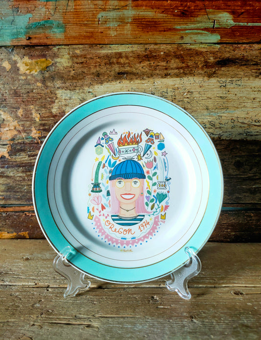 Piatto con bordi Verde Acqua e Oro "Oregon 1974"