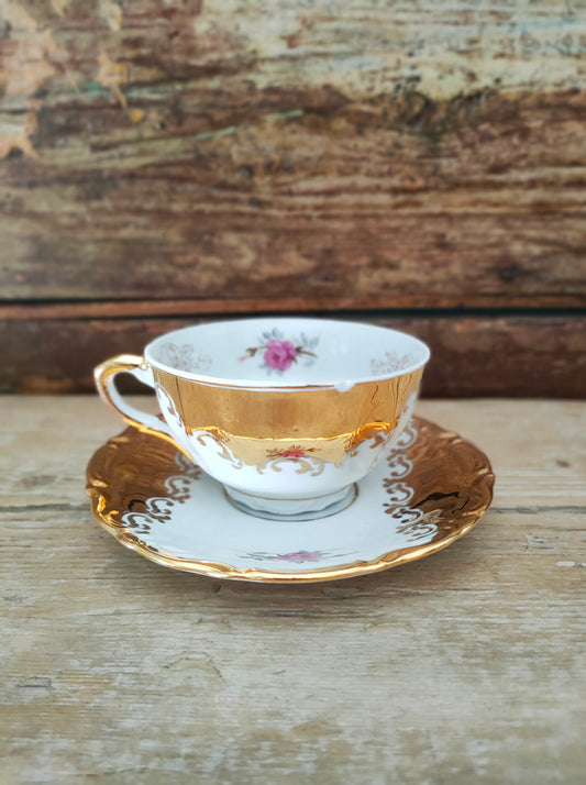 Tazza da Tè in oro zecchino con decalco "Io Mmt e Tu!"