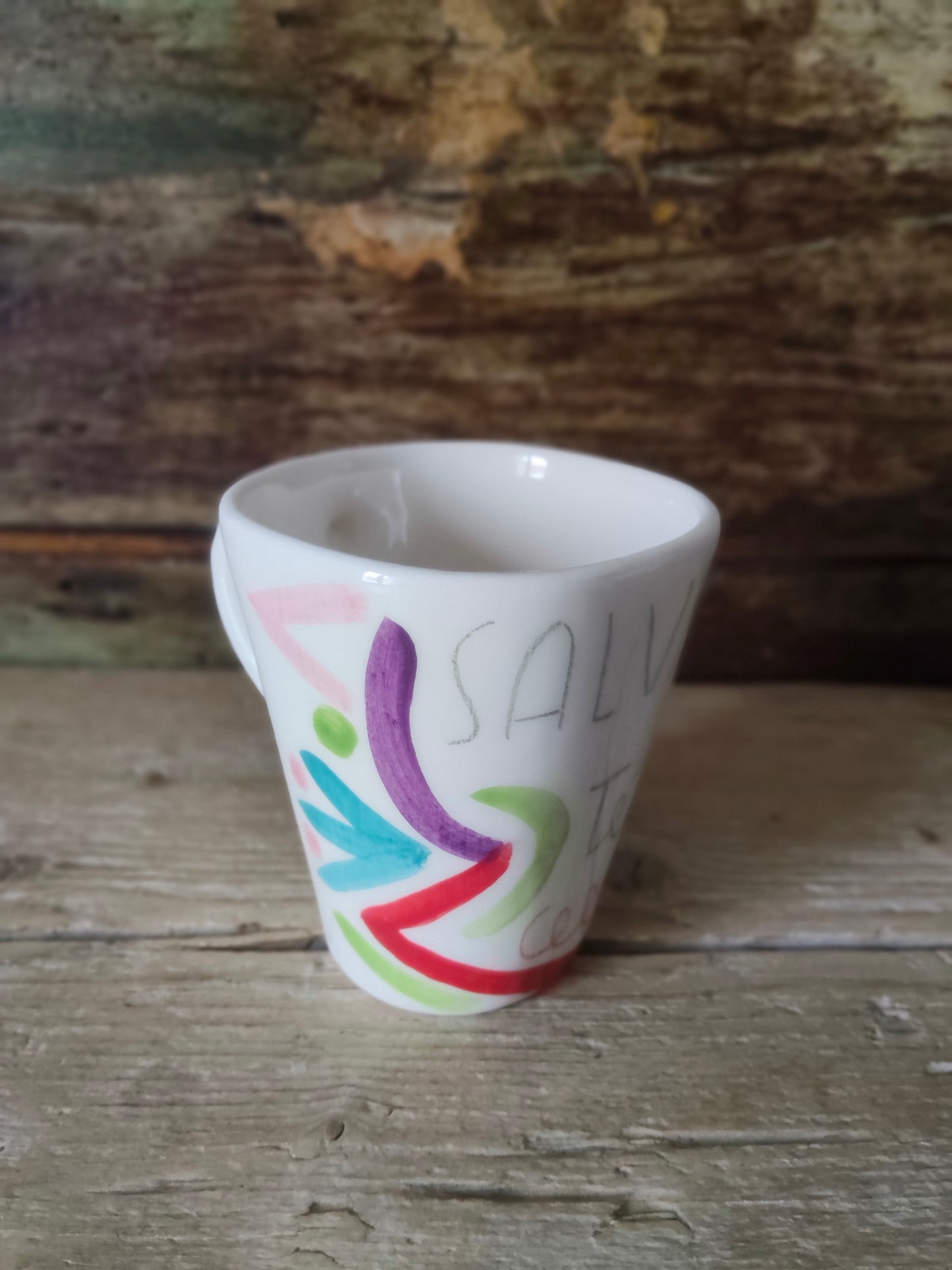 Tazza in Ceramica dipinta a Mano "Salvami Tè!"