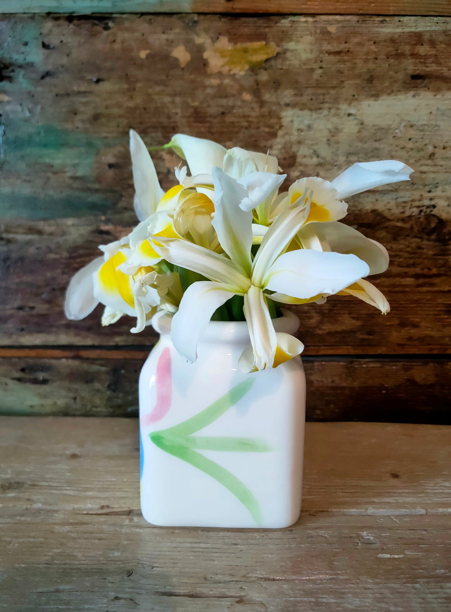 Vaso per "Fiori Belli" piccolo, scritta rossa, in Ceramica Dipinta a Mano.