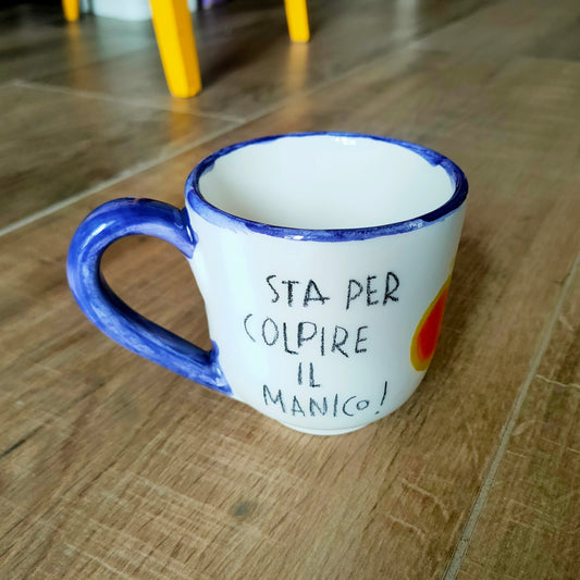Tazza in Ceramica Dipinta a Mano "Cometa"
