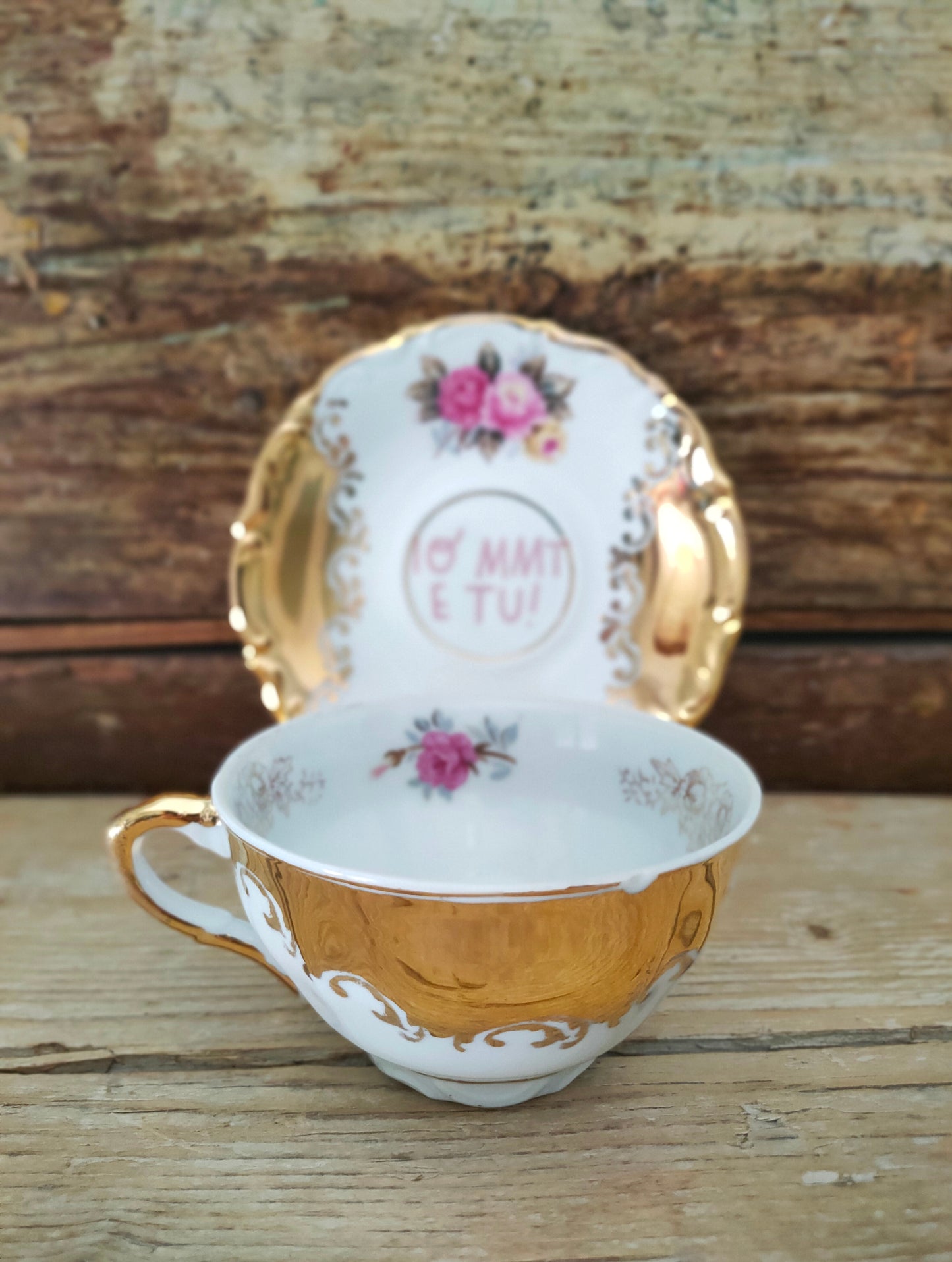 Tazza da Tè in oro zecchino con decalco "Io Mmt e Tu!"
