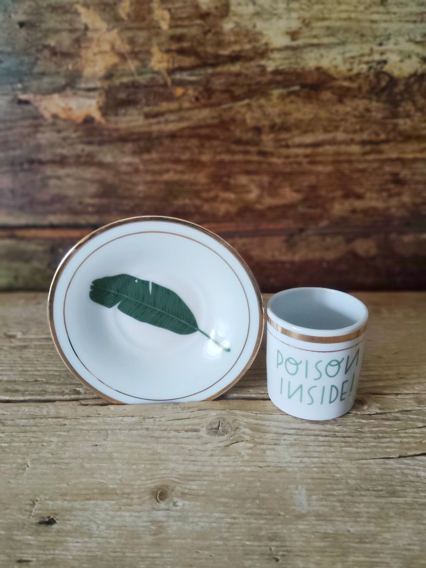 Tazzina Caffè Vintage con decalco "Poison Inside"