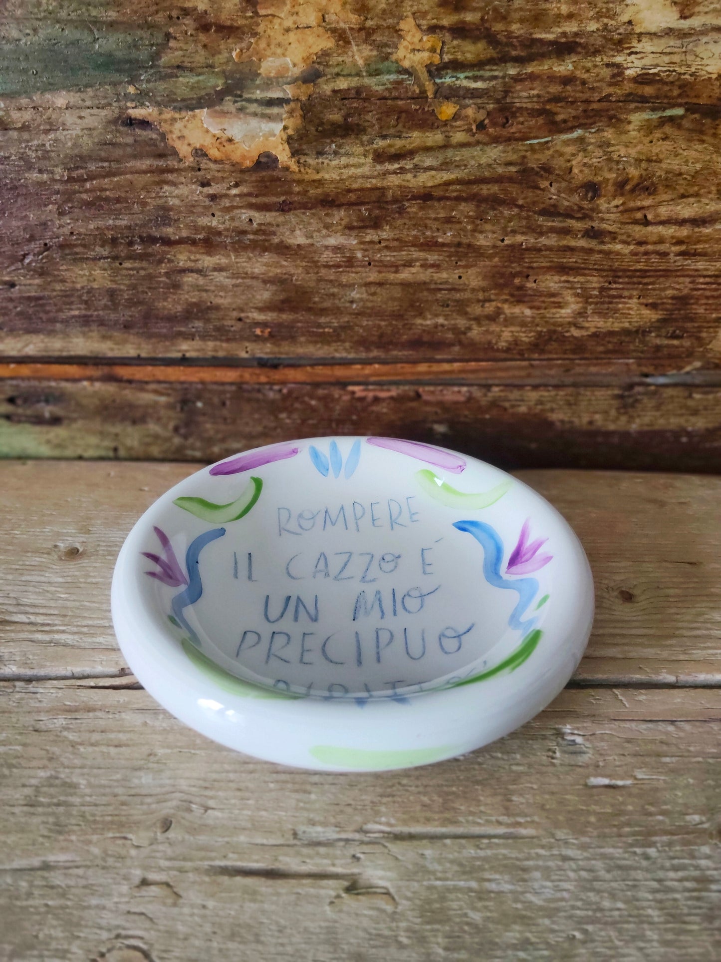 Svuotatasche in Ceramica Dipinta a Mano "Precipuo Diritto!"