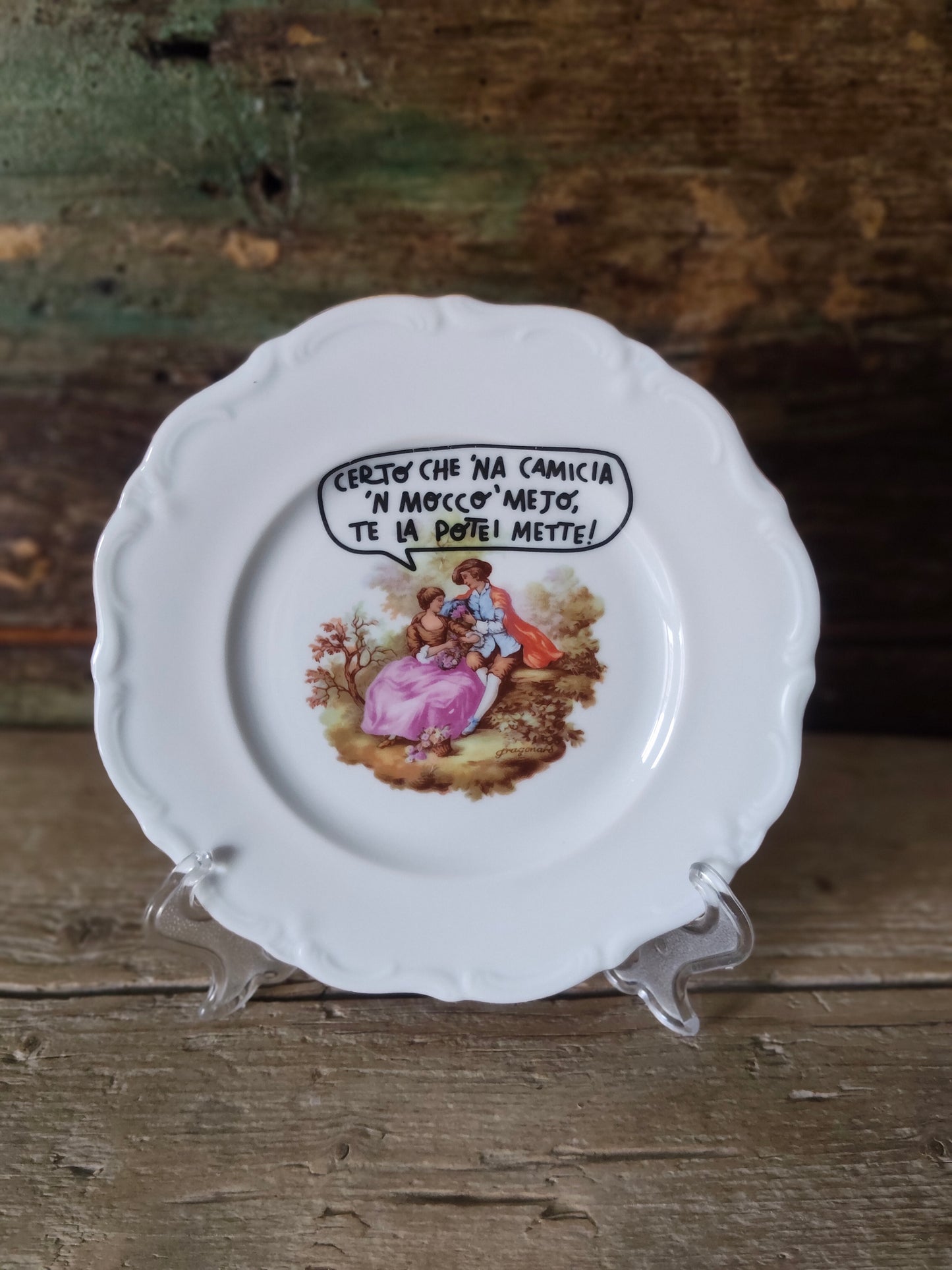 Piatto serie Damerini Mageradesi "Mocco' mejo!" Piccolo con Bordo Dorato Irregolare