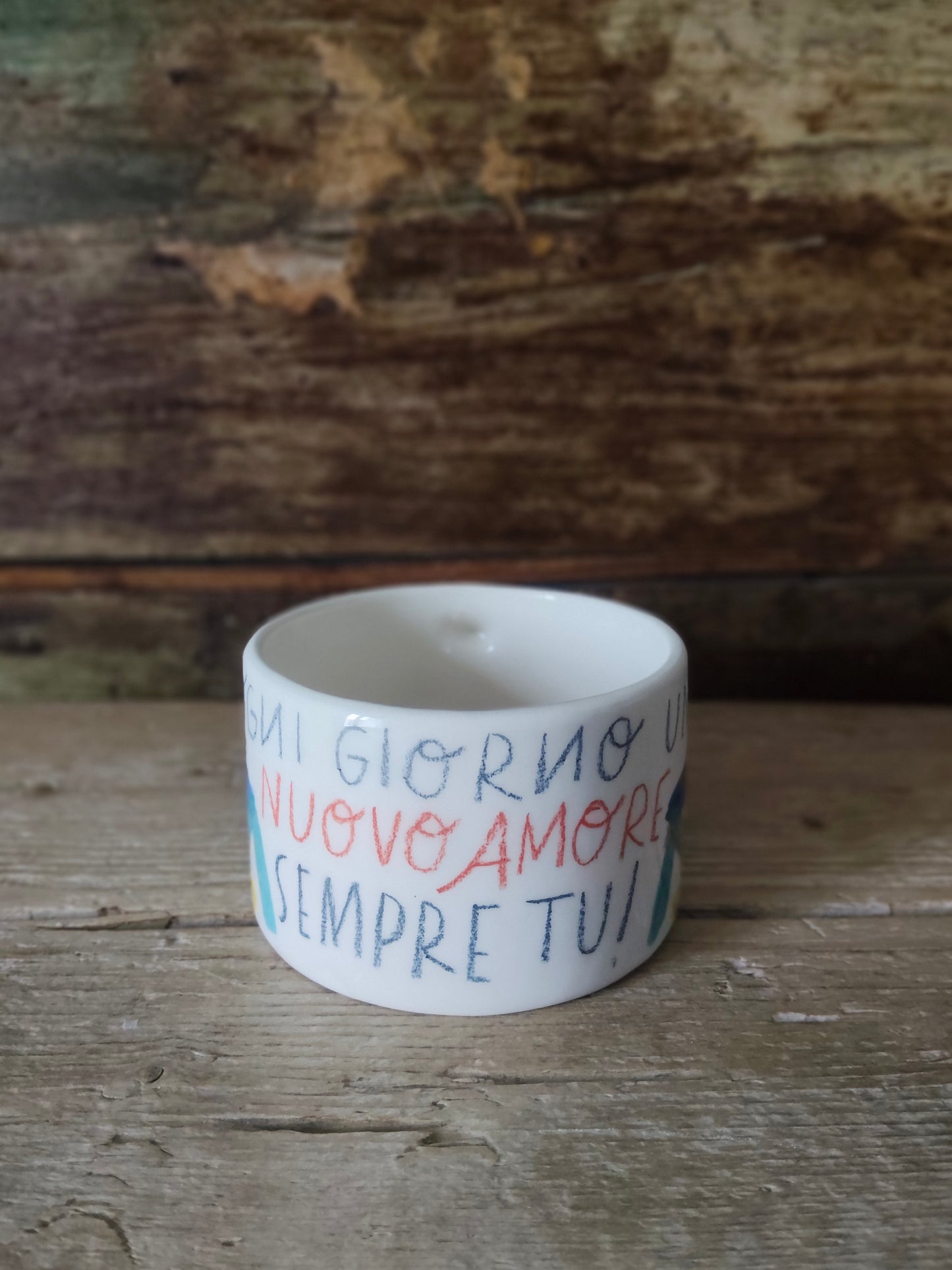 Tazza bassa "Nuovo Amore".