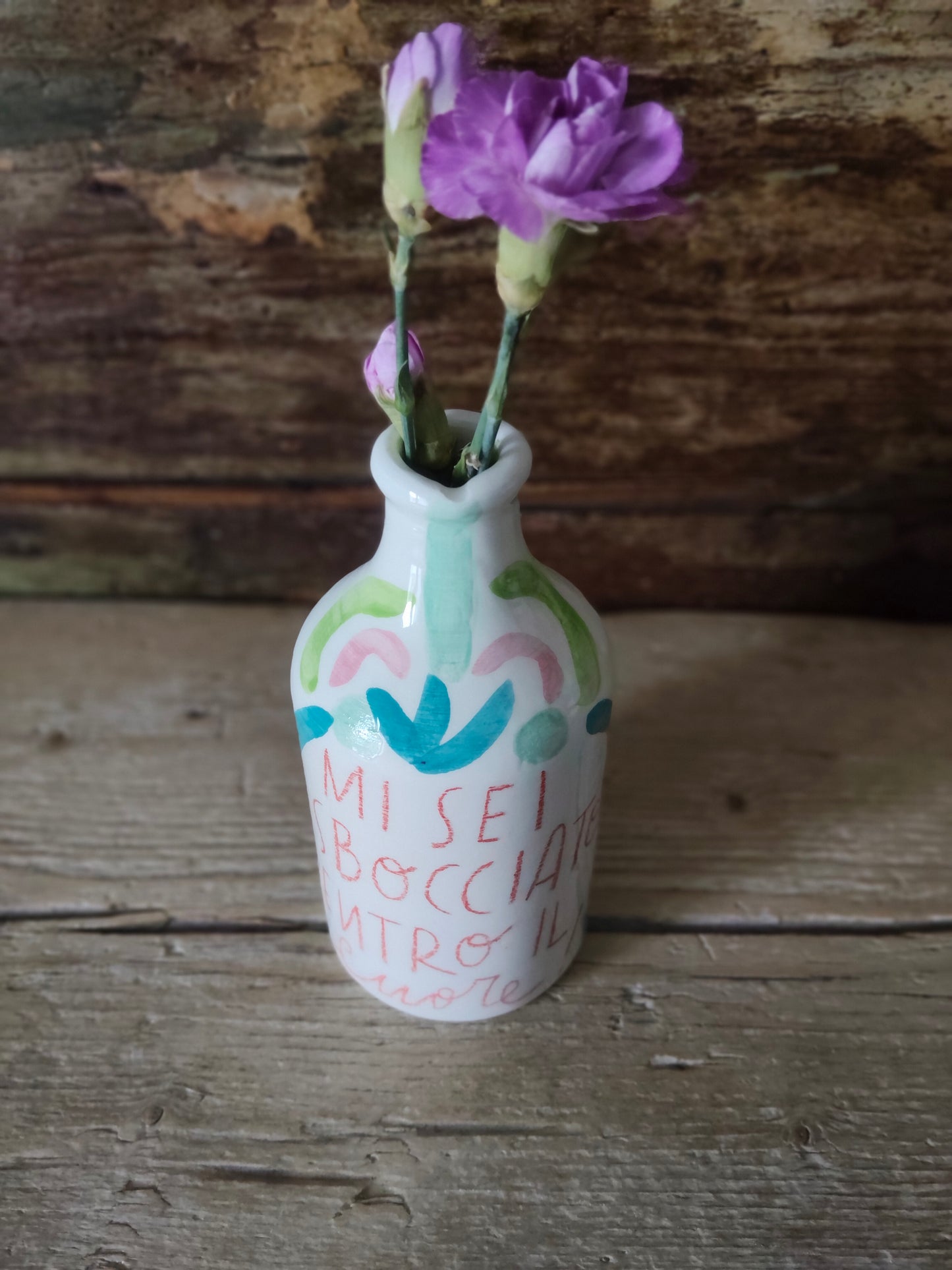 Bottiglietta in Ceramica Dipinta a Mano "Mi sei Sbocciato Dentro il Cuore"