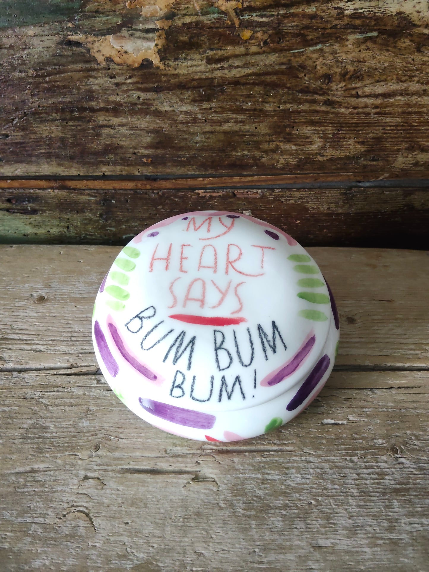 Portagioie "Bum Bum Bum!" dipinto a mano