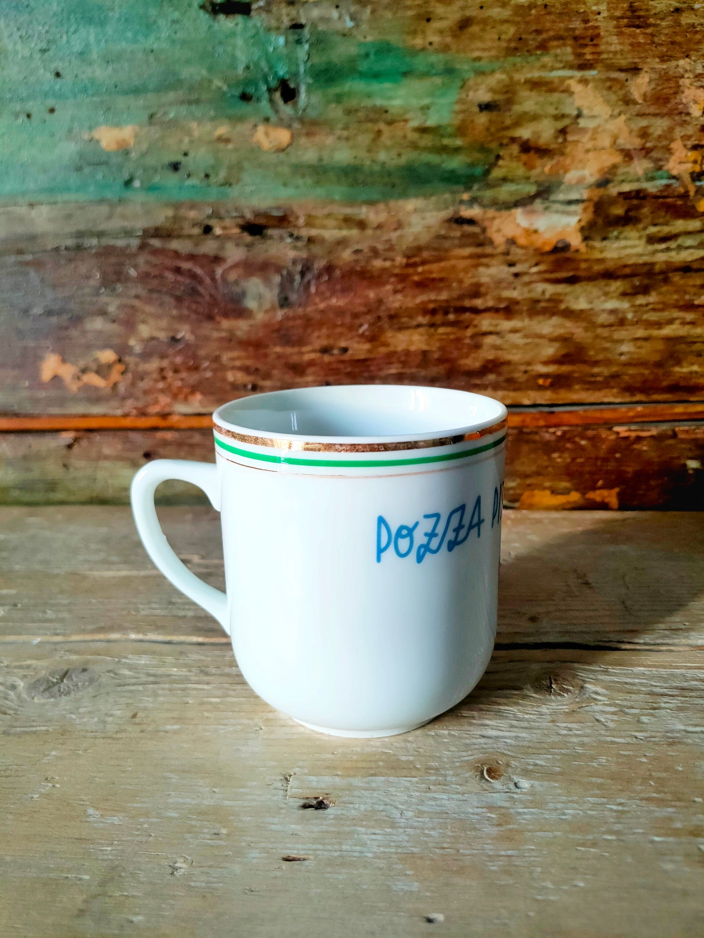 Tazza "Un Gorbu" Azzurro e bordo Oro e Verde