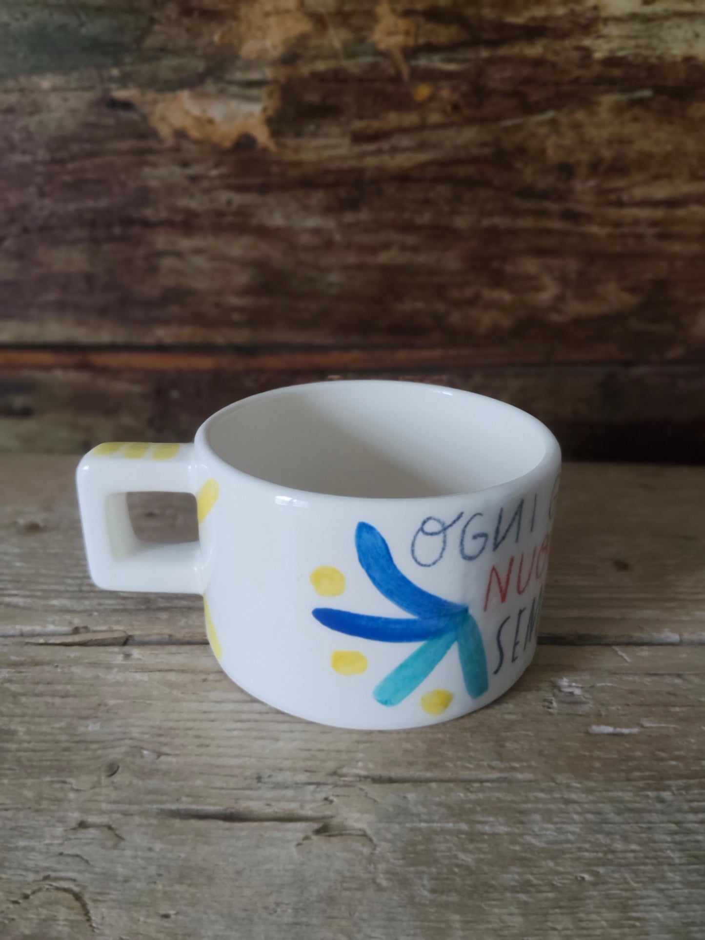 Tazza bassa "Nuovo Amore".